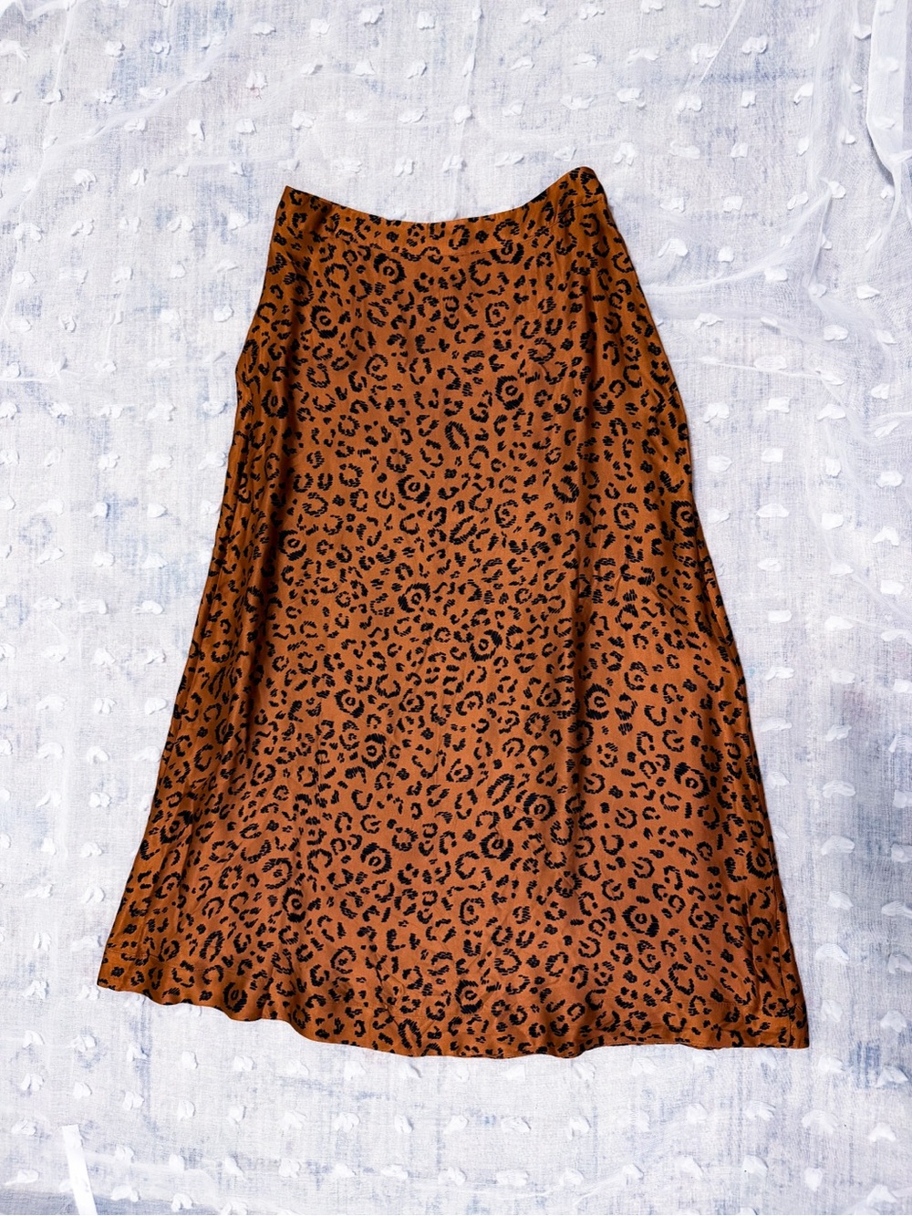 New! Farm Rio Satin Leopard Print A-Line Midi Skirt Size M - Picture 3 of 8